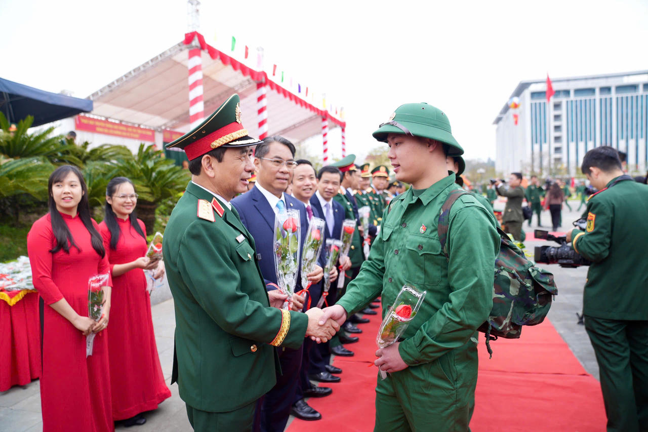 Đại tướng Phan Văn Giang dự Lễ giao, nhận quân tại Cao Bằng: Tiếp bước truyền thống quê hương cách mạng