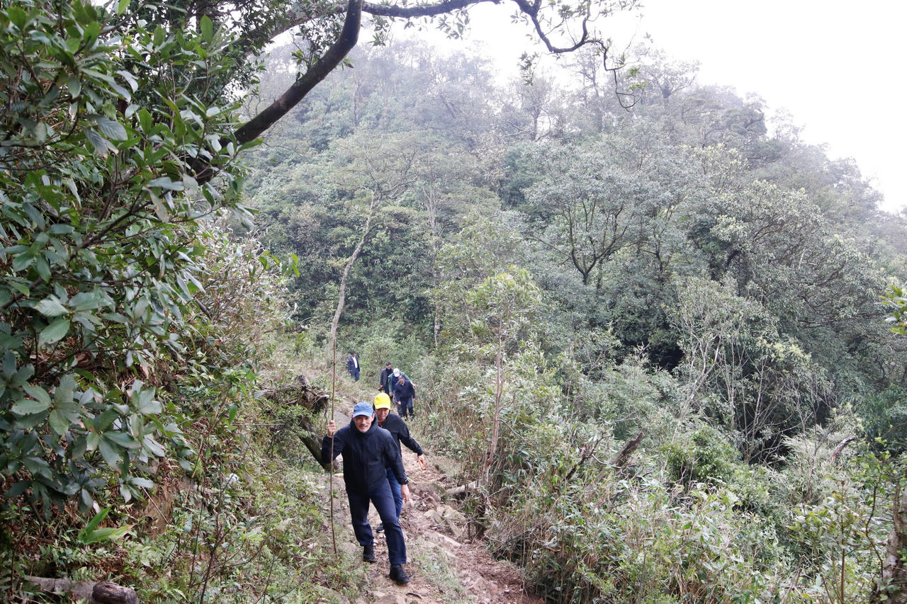 Lãnh đạo UBND tỉnh Lạng Sơn và Sun Group khảo sát dự án hơn 7.300 tỷ đồng trên đỉnh Mẫu Sơn