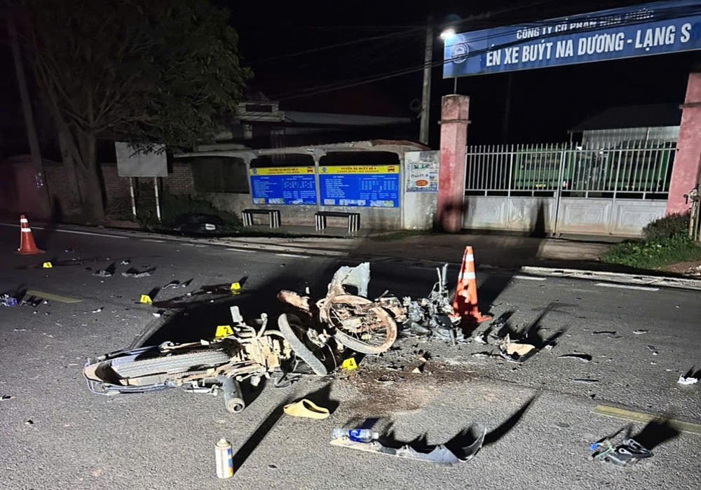 Lạng Sơn: 4 thanh thiếu niên tử vong do tai nạn xe máy