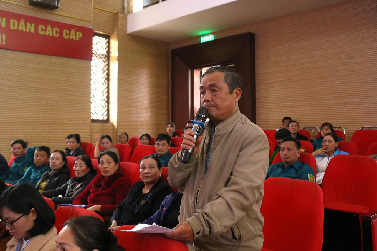 Lào Cai: Cử tri gửi gắm nhiều kiến nghị sát thực tiễn tại hội nghị tiếp xúc ứng cử viên Quốc hội