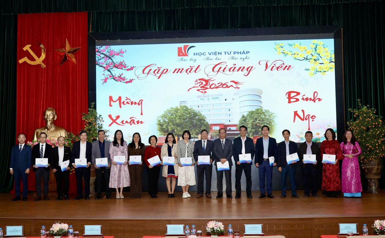 Học viện Tư pháp gặp mặt giảng viên nhân dịp Xuân Bính ngọ 2026
