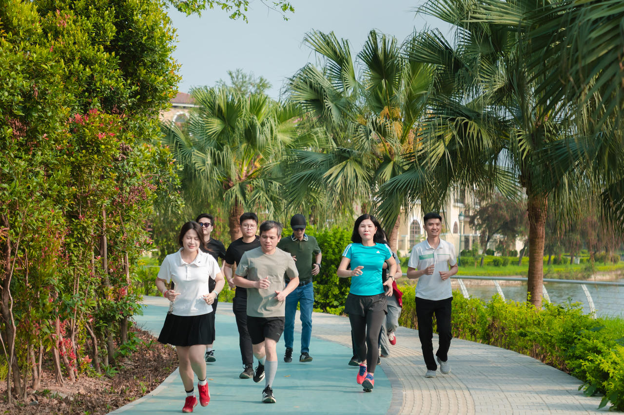 SJ Group chính thức đưa vào hoạt động tuyến đường Ecopath mới đi qua phân khu Vista Serena, Vista Palma, Vista Garden và cụm cao tầng. 