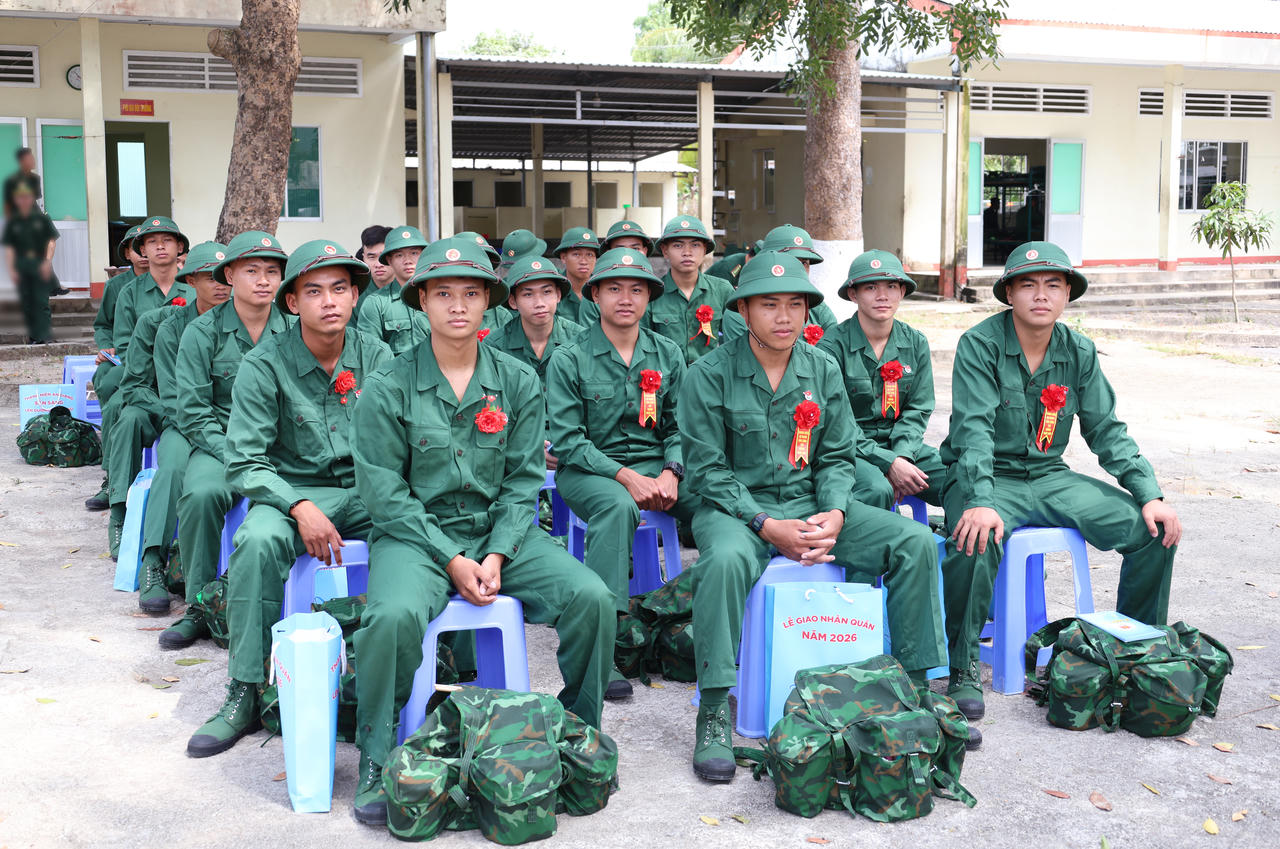 Các chiến sĩ mới nhập ngũ vào lực lượng Bộ đội Biên phòng tỉnh An Giang. Ảnh: Tuấn Kiệt.