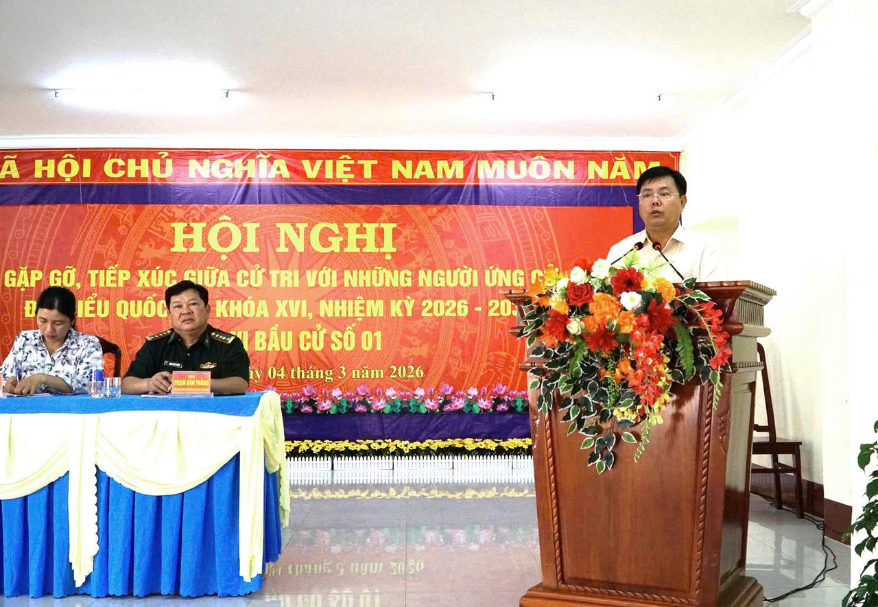 Các ứng cử viên bày tỏ niềm vinh dự được giới thiệu ứng cử đại biểu Quốc hội Khóa XVI.