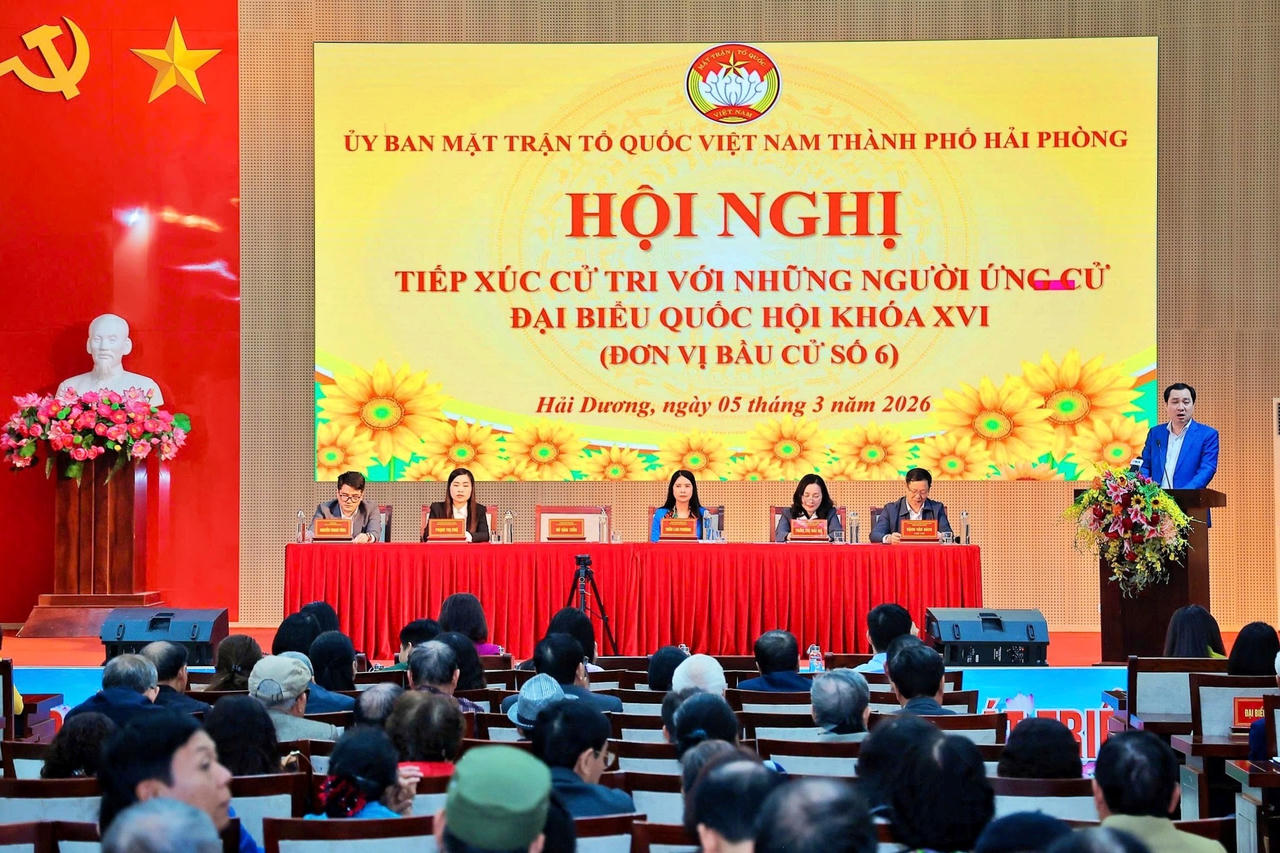 Quang cảnh hội nghị.