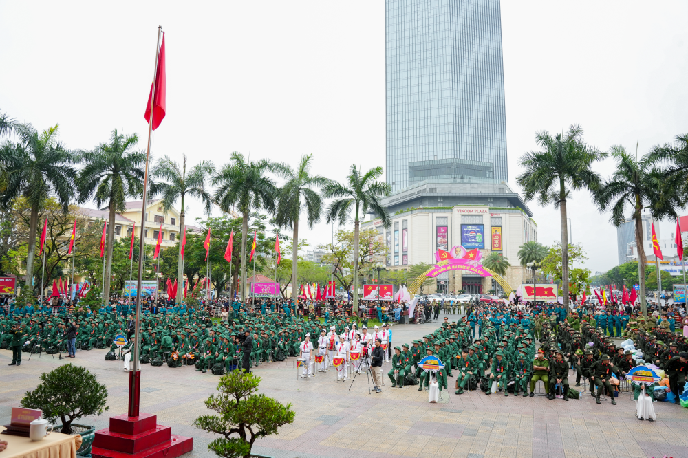 100% thanh niên trúng tuyển năm 2026 đều đáp ứng đầy đủ tiêu chuẩn về chính trị, đạo đức, sức khỏe. 
