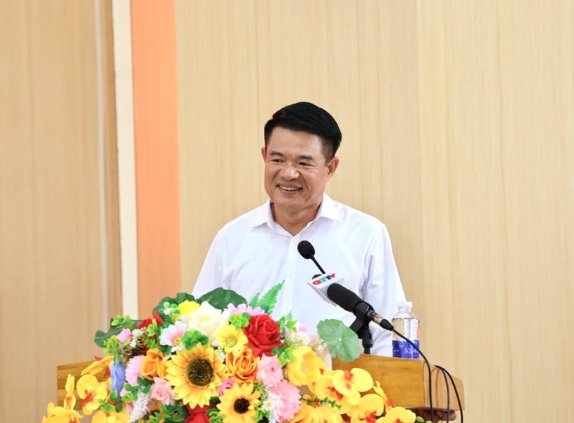  Đồng chí Nguyễn Huy Tiến, Ủy viên Trung ương Đảng, Viện trưởng VKSND tối cao trình bày Chương trình hành động tại Hội nghị.