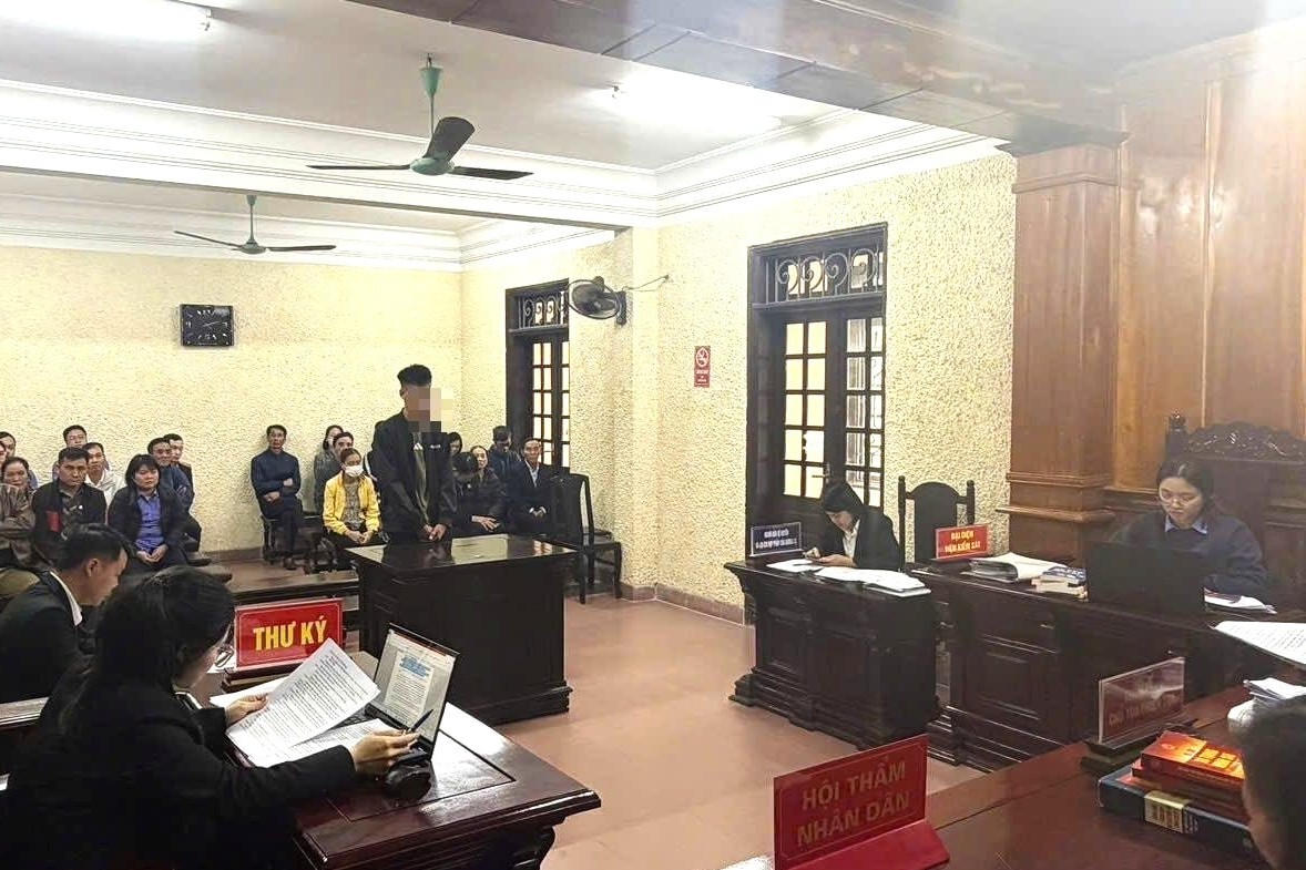 Hải Phòng: Vượt đèn đỏ gây tai nạn nghiêm trọng, nam sinh lĩnh 22 tháng tù giam