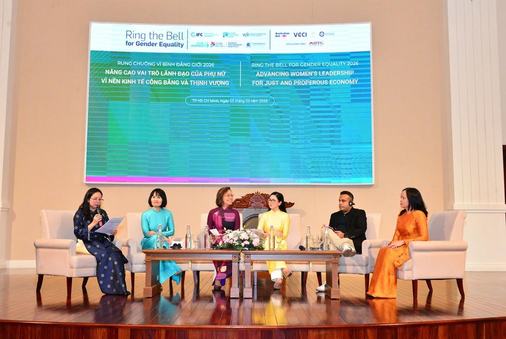 Phiên thảo luận “Thúc đẩy vai trò lãnh đạo của phụ nữ vì một nền kinh tế công bằng và thịnh vượng”