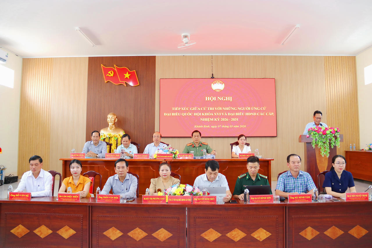 Các ứng cử viên đại biểu Quốc hội khóa XVI và đại biểu HĐND tỉnh nhiệm kỳ 2026 – 2031 tham dự Hội nghị.