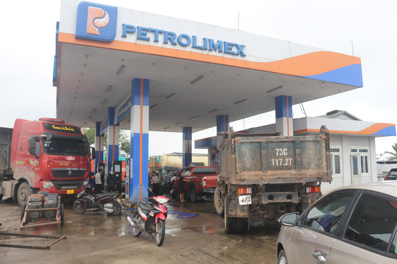 Quảng Trị khuyến cáo người dân không tích trữ xăng dầu