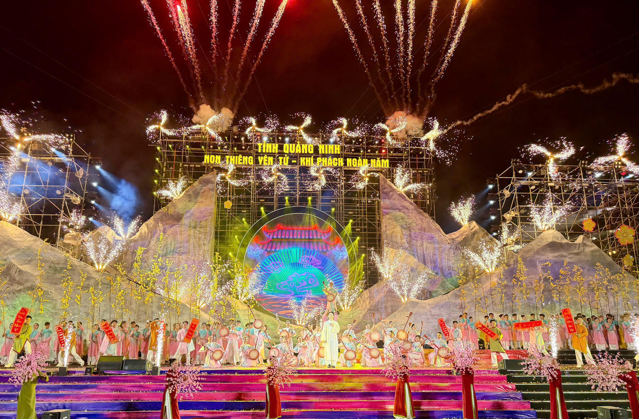 Non thiêng Yên Tử - Khí phách ngàn năm