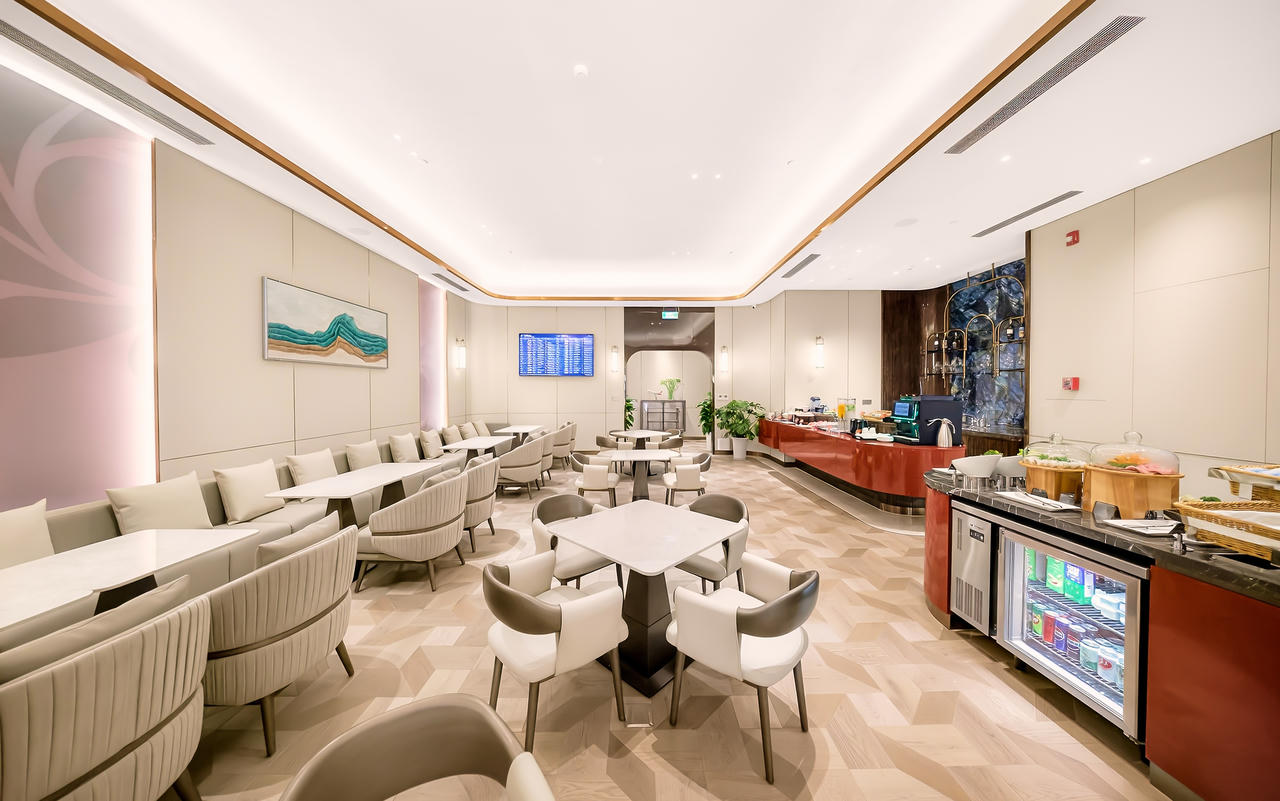 Bên trong phòng chờ Sun Executive Lounge Nội Bài
