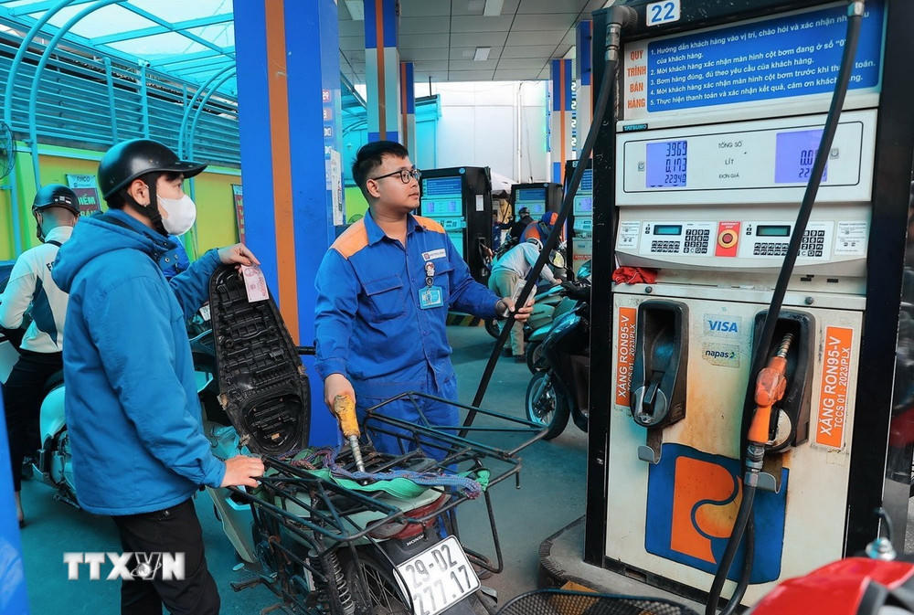 Hà Nội: Triển khai các biện pháp bảo đảm nguồn cung ứng, hạn chế tác động của giá xăng dầu