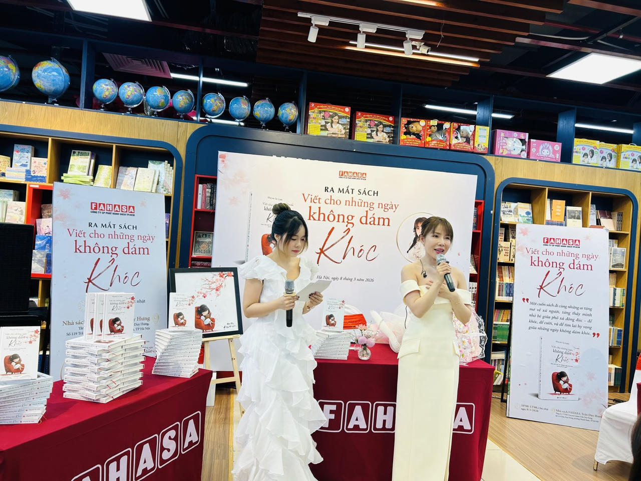 Cuốn sách ghi lại hành trình rất thật của một cô gái Việt bắt đầu từ con số không nơi xứ người (ảnh P.V).