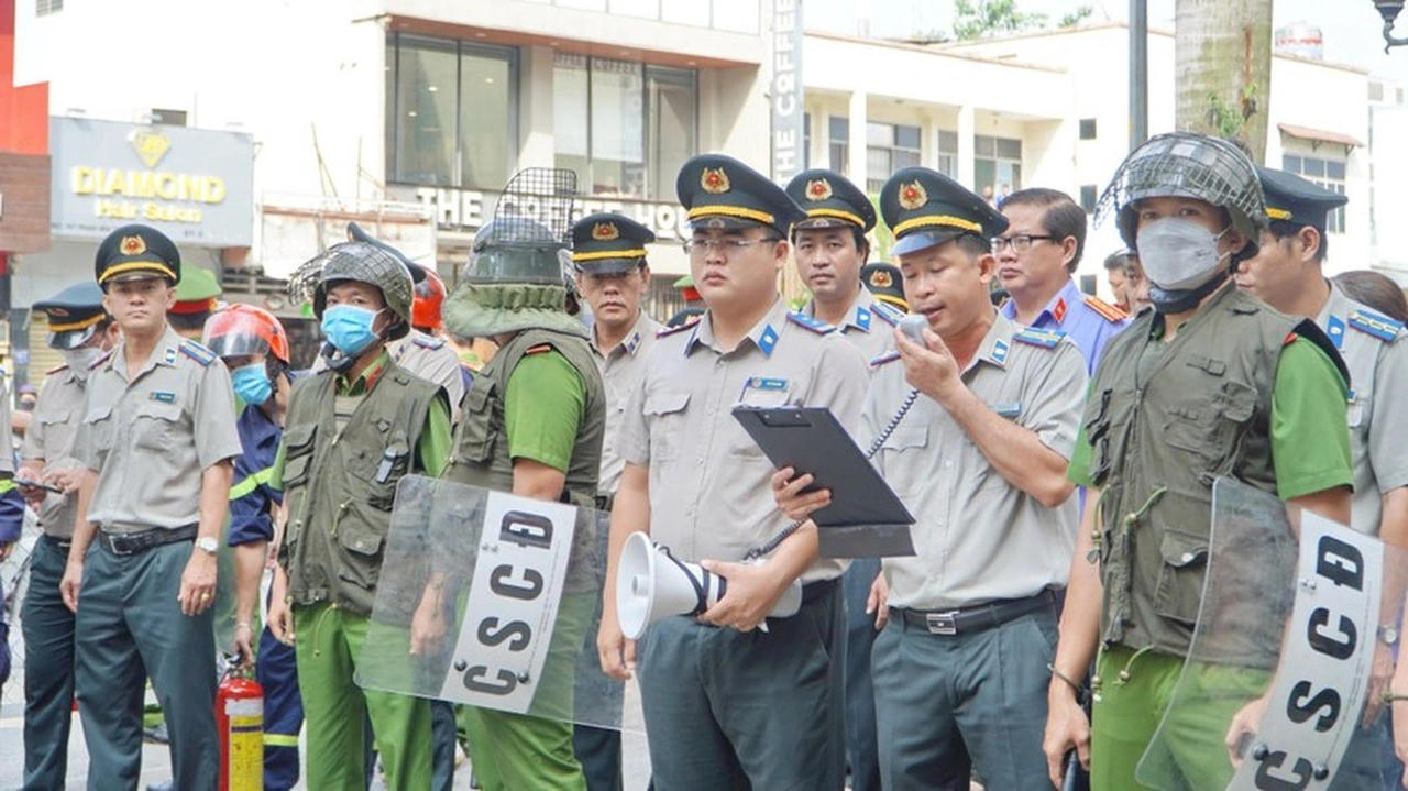 Chấp hành viên và người thân được bảo vệ tính mạng, sức khoẻ, tài sản