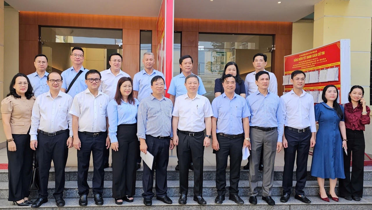 TP.HCM tăng cường kiểm tra công tác chuẩn bị bầu cử tại các xã, phường, bảo đảm thành công cho cuộc bầu cử