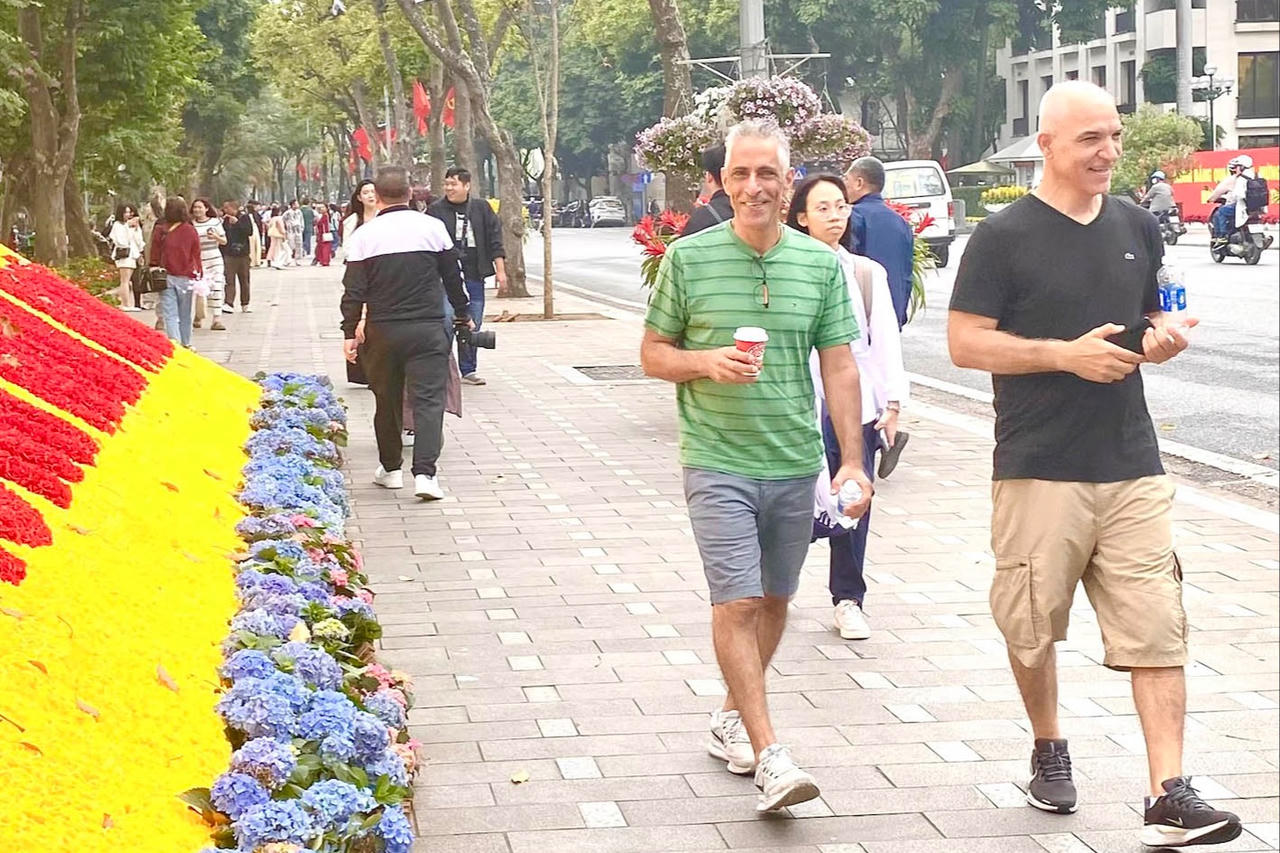 Bài 1: Du lịch Việt Nam giữ nhịp tăng trưởng sau Tết