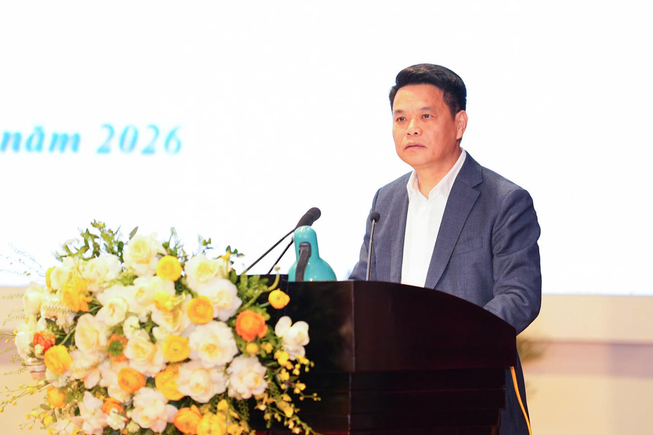 Ủy viên Trung ương Đảng, Phó Bí thư Thành ủy, Chủ tịch UBND thành phố Lê Ngọc Châu phát biểu tại hội nghị.