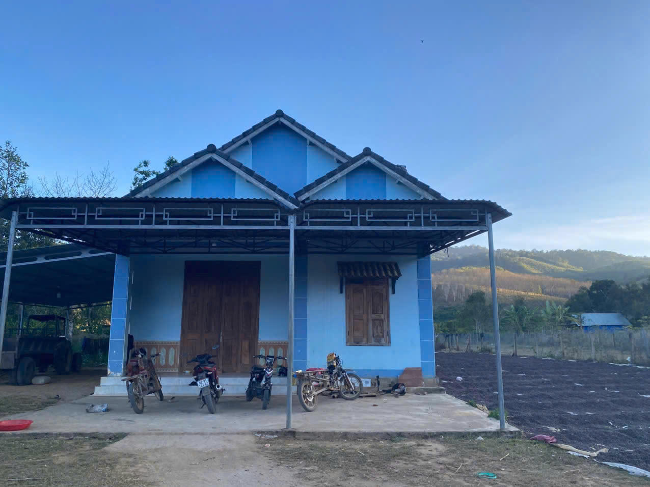 Một ngôi nhà của người dân tại xã Đăk Long.