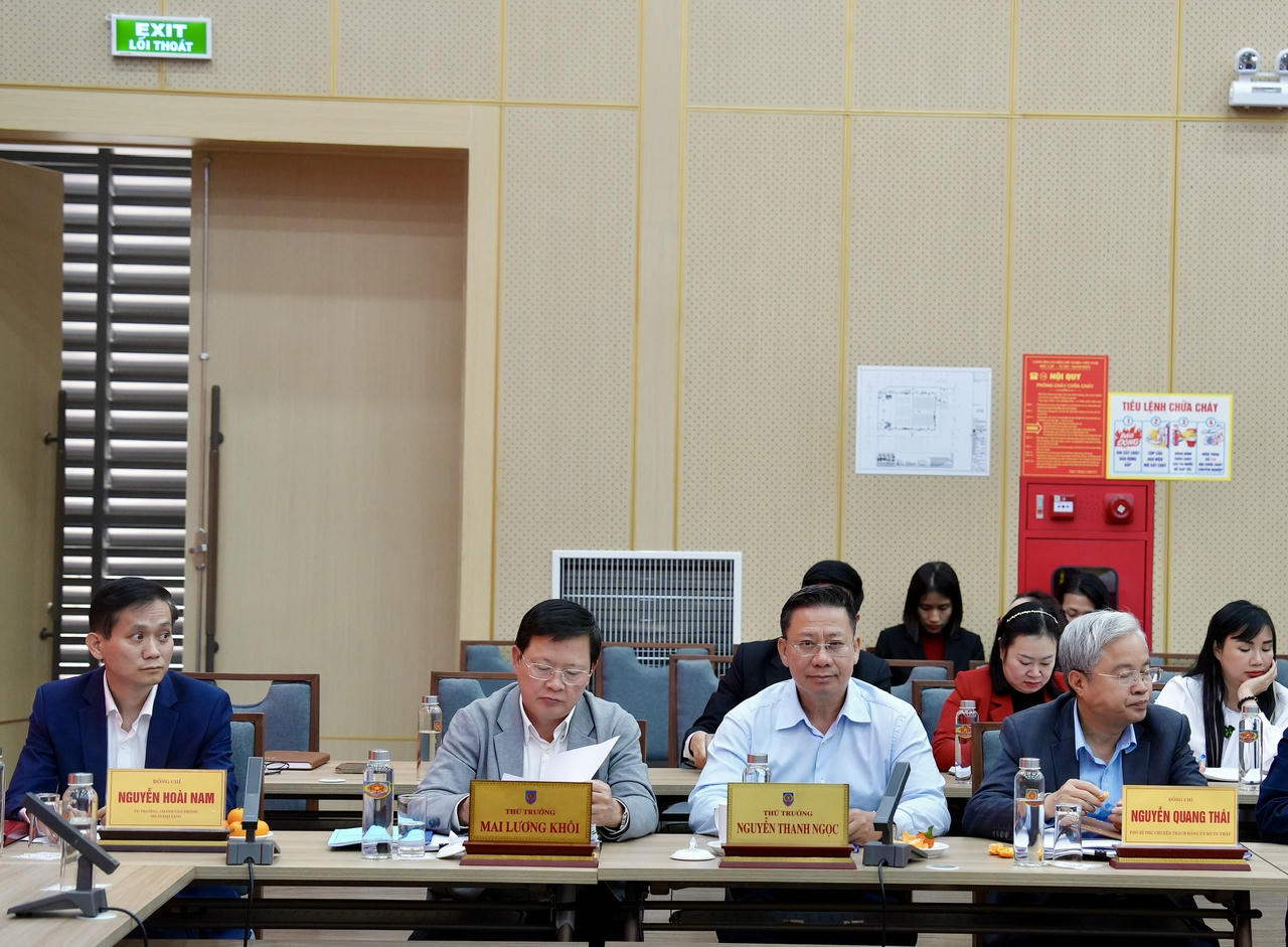 Hội nghị quán triệt, phổ biến nội dung về quản lý thống nhất các hoạt động đối ngoại