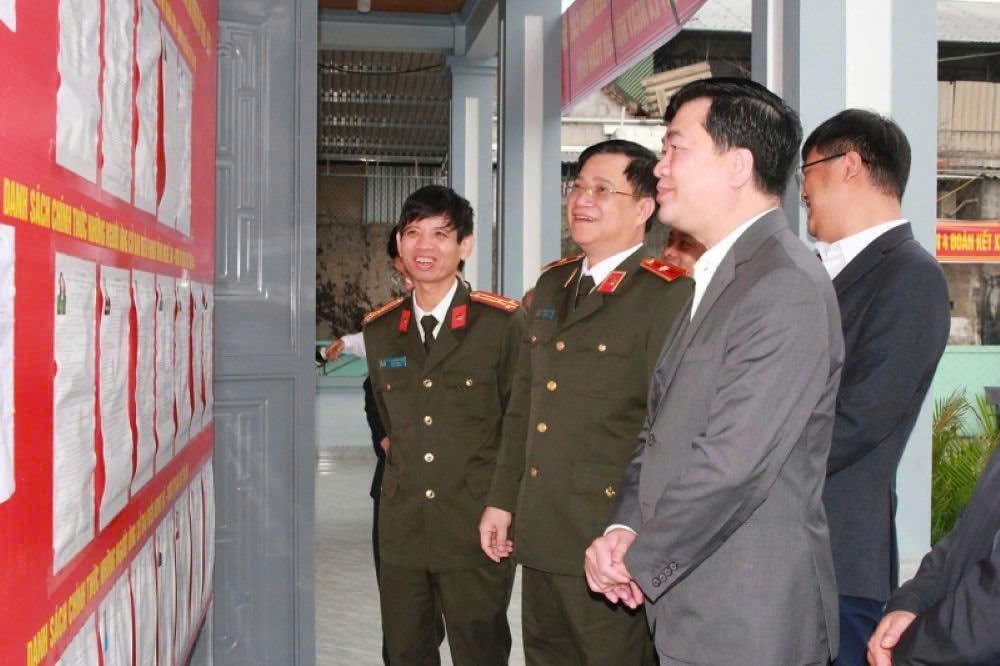 Công an Nghệ An triển khai đồng bộ, nhiều giải pháp bảo đảm an ninh, an toàn tuyệt đối cho ngày bầu cử