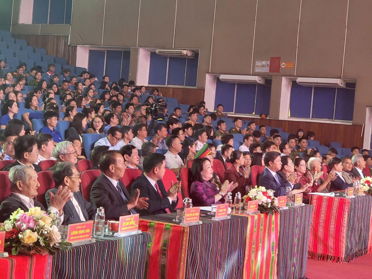 Các đại biểu tham dự Lễ trao giải