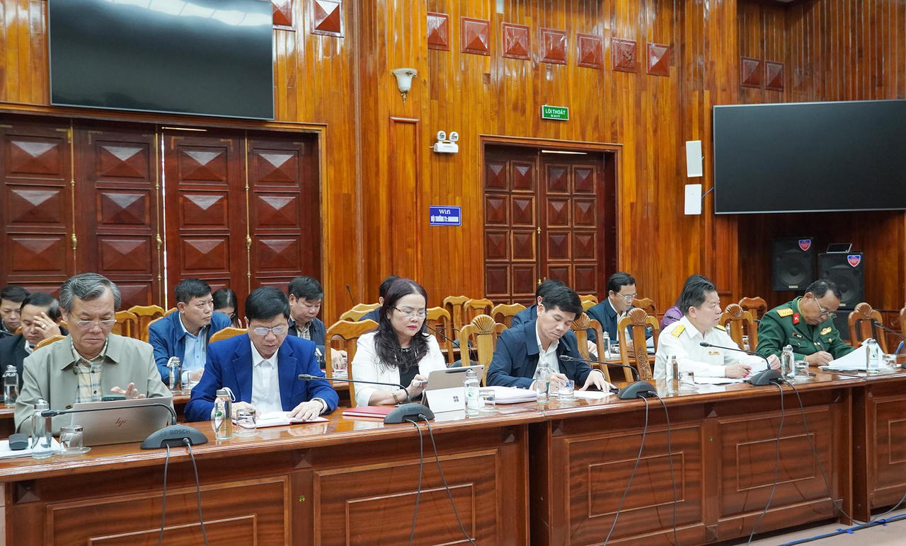 Các đại biểu dự hội nghị.