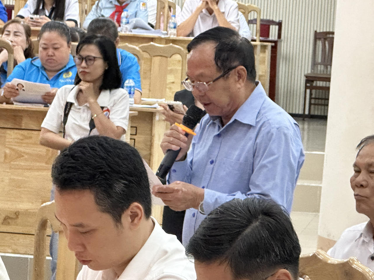 Ông Nguyễn Vĩnh Thái phát biểu kiến nghị.