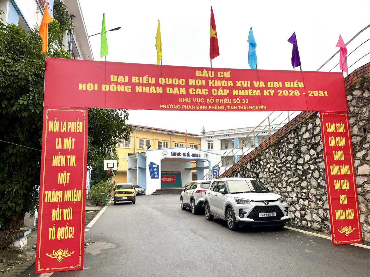 Khu vực bỏ phiếu số 33, phường Phan Đình Phùng, tỉnh Thái Nguyên.