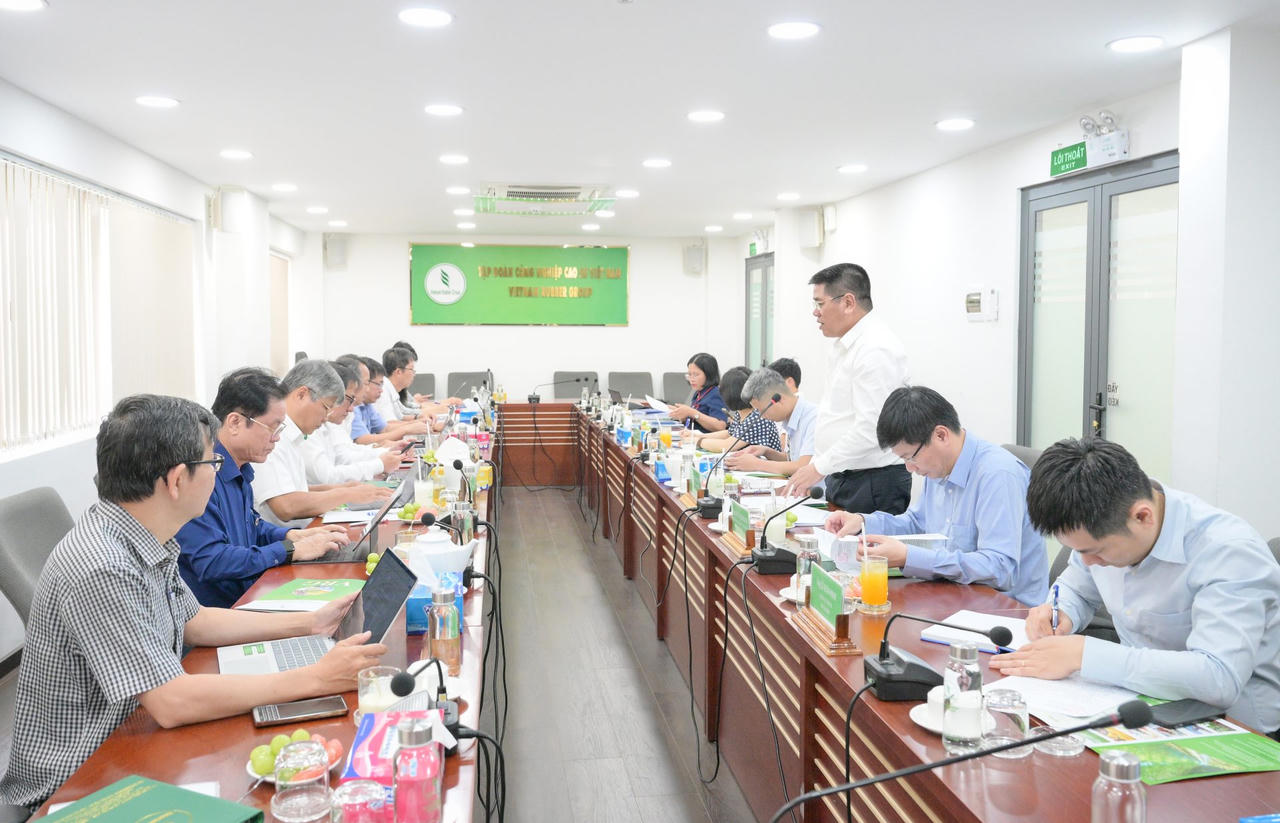 Cục Phát triển Doanh nghiệp Nhà nước, Bộ Tài chính làm việc với VRG