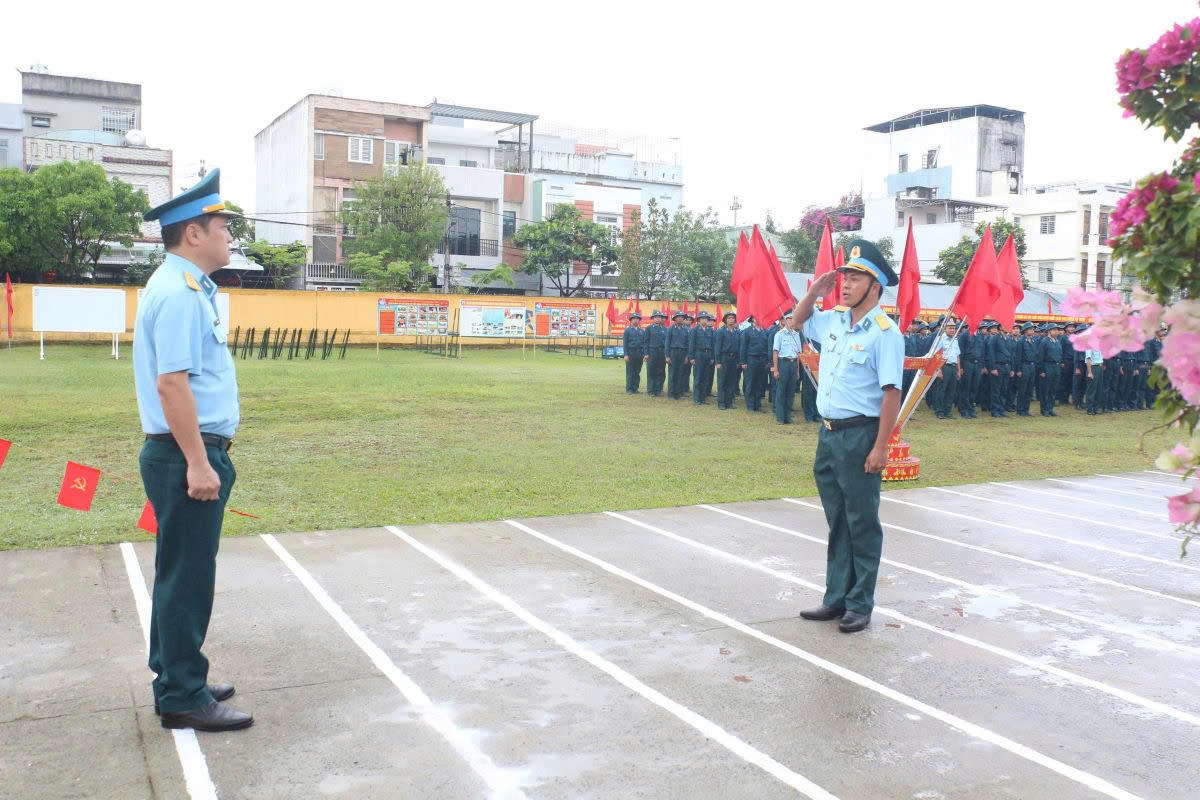 Sư đoàn 372 khai mạc huấn luyện chiến sĩ mới năm 2026
