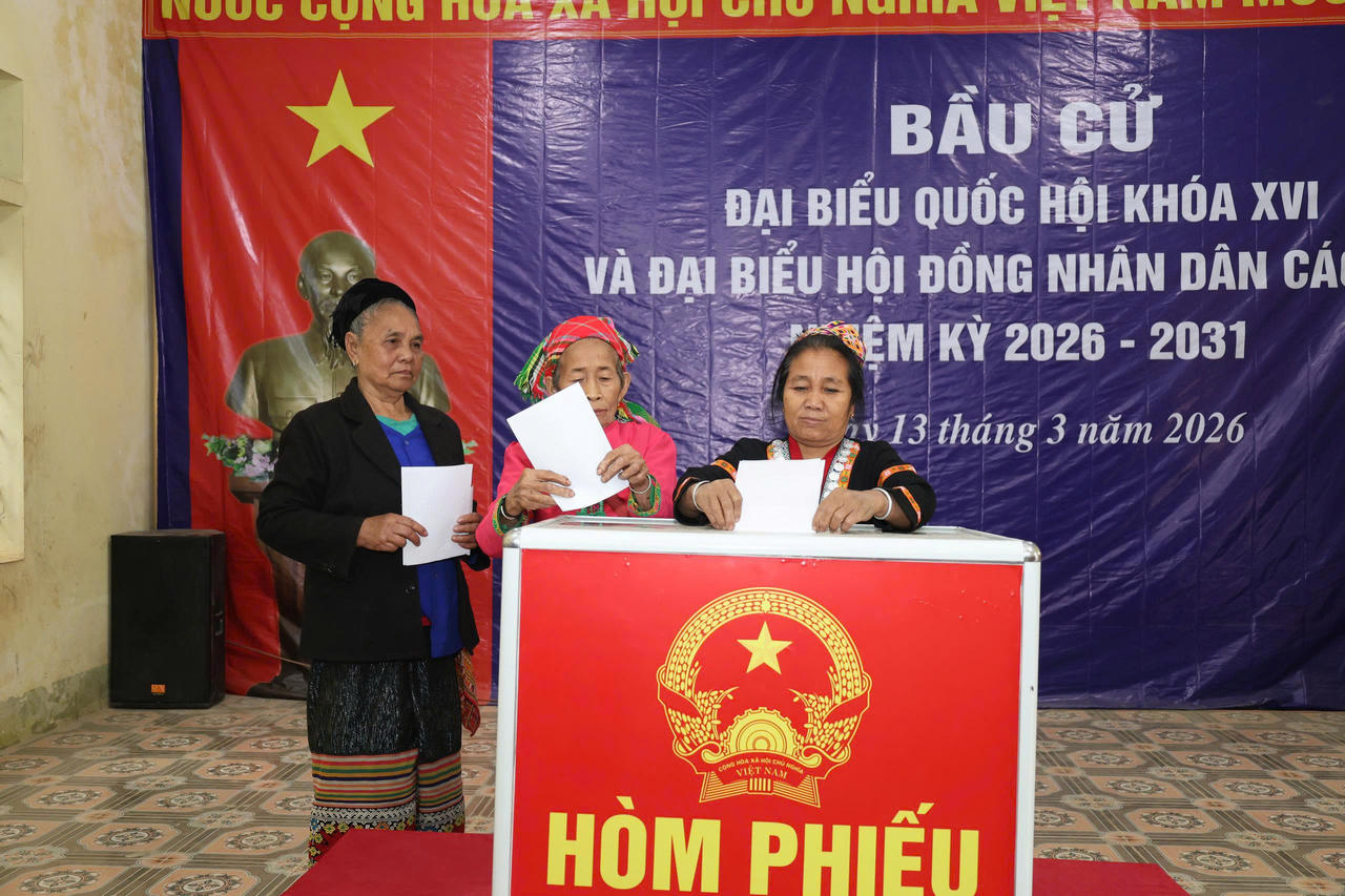 Việc bỏ phiếu sớm tạo điều kiện thuận lợi cho cử tri vùng cao.