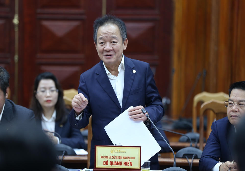 Doanh nhân Đỗ Quang Hiển phát biểu tại buổi làm việc. (Ảnh:&nbsp;T&T Group)