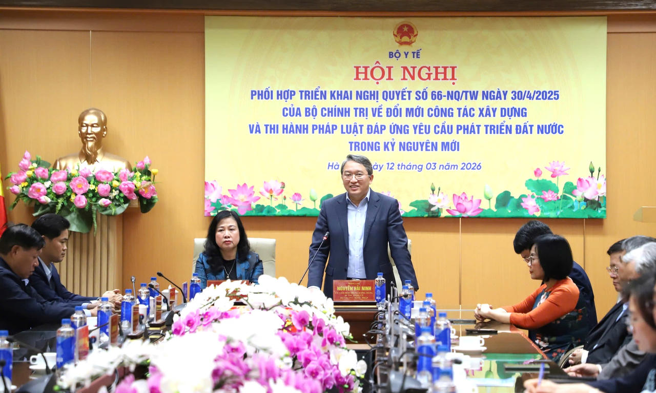 Bộ Y tế và Bộ Tư pháp tăng cường phối hợp triển khai Nghị quyết về đổi mới công tác xây dựng và thi hành pháp luật