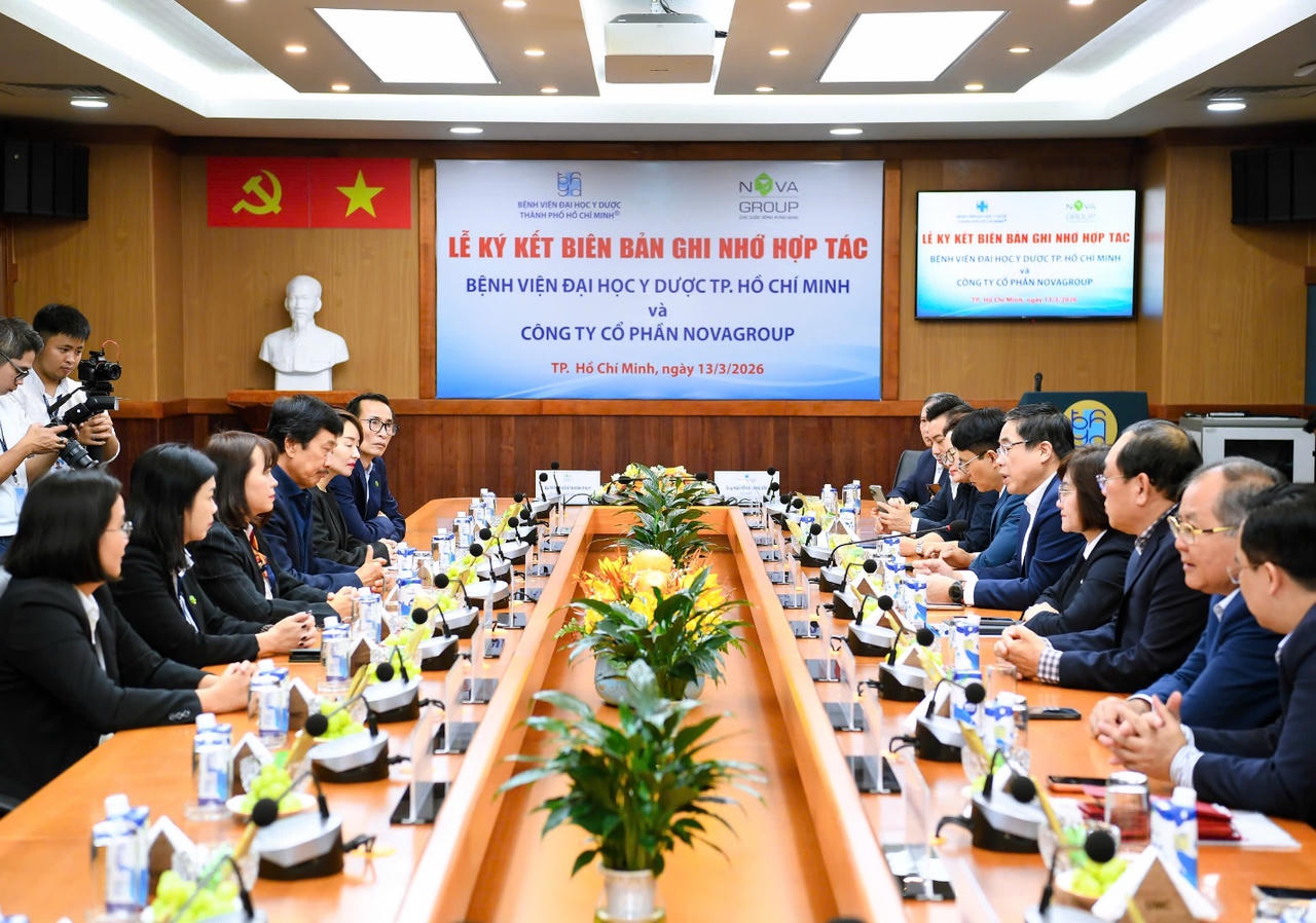 Toàn cảnh sự kiện ký kết hợp tác giữa Bệnh viện Đại học Y Dược Tp.HCM và NovaGroup.