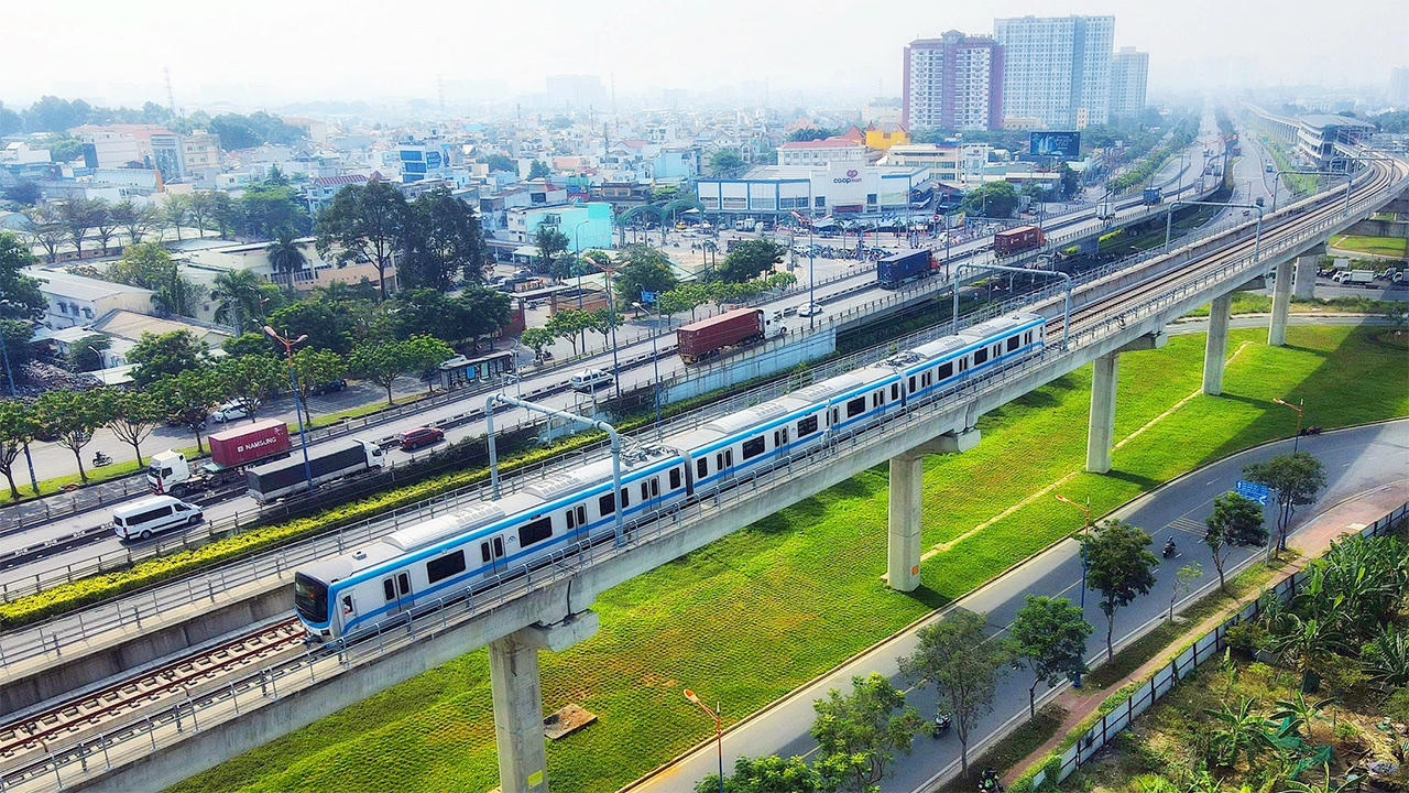 Đề xuất kéo dài tuyến metro Bến Thành - Suối Tiên đến sân bay Long Thành theo cơ chế khẩn cấp.
