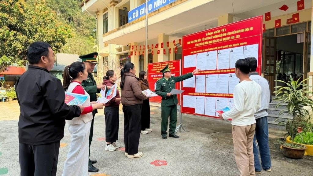 BĐBP Tuyên truyền về bầu cử&nbsp; (Ảnh: BPCB)