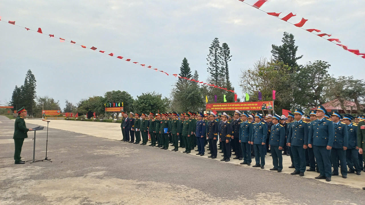 Lễ khai mạc được tổ chức trang trọng.