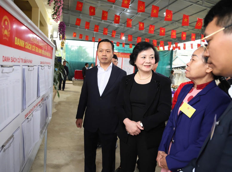 Điện Biên cần mạnh dạn đưa cán bộ trẻ từ cấp tỉnh về cơ sở