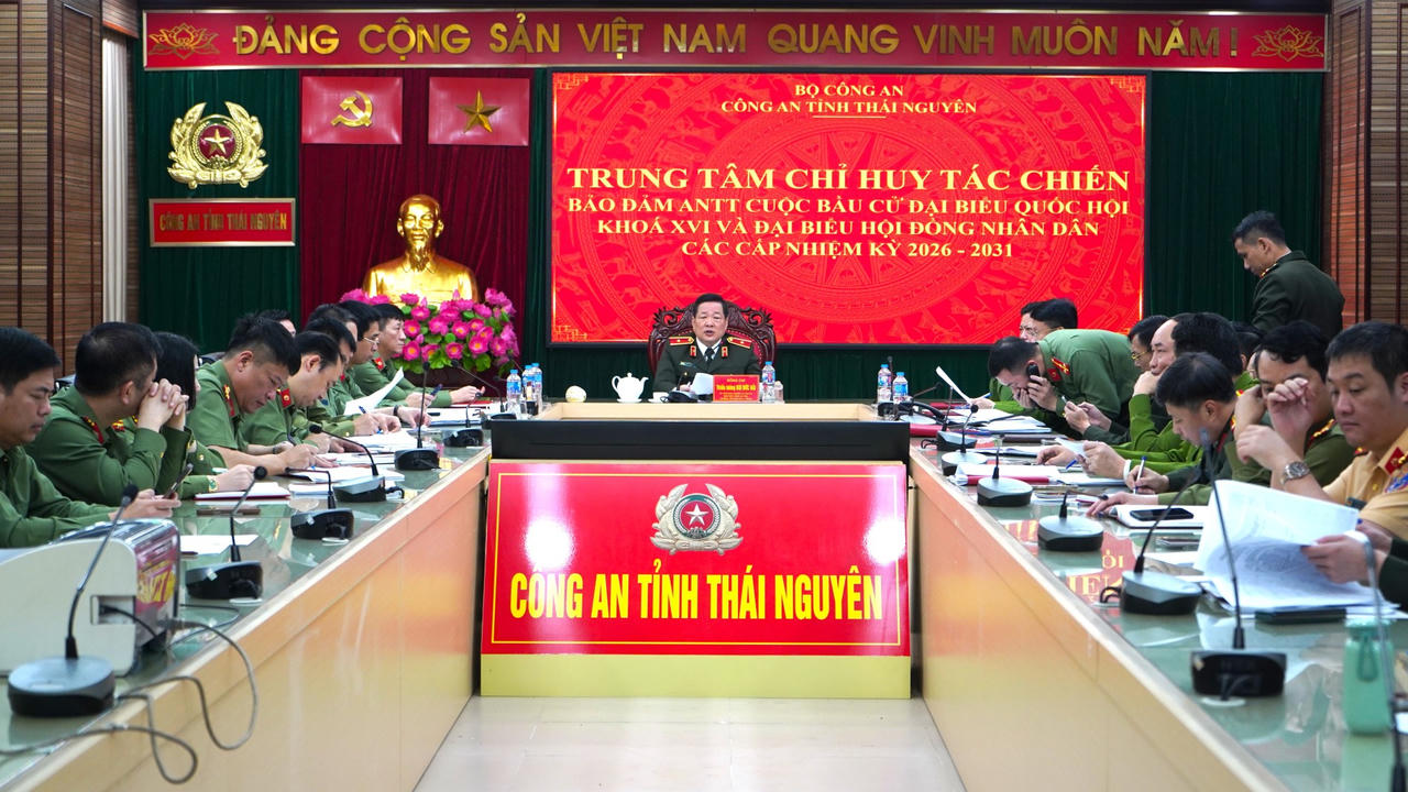 Công an tỉnh Thái Nguyên vận hành Trung tâm chỉ huy tác chiến phục vụ bầu cử.