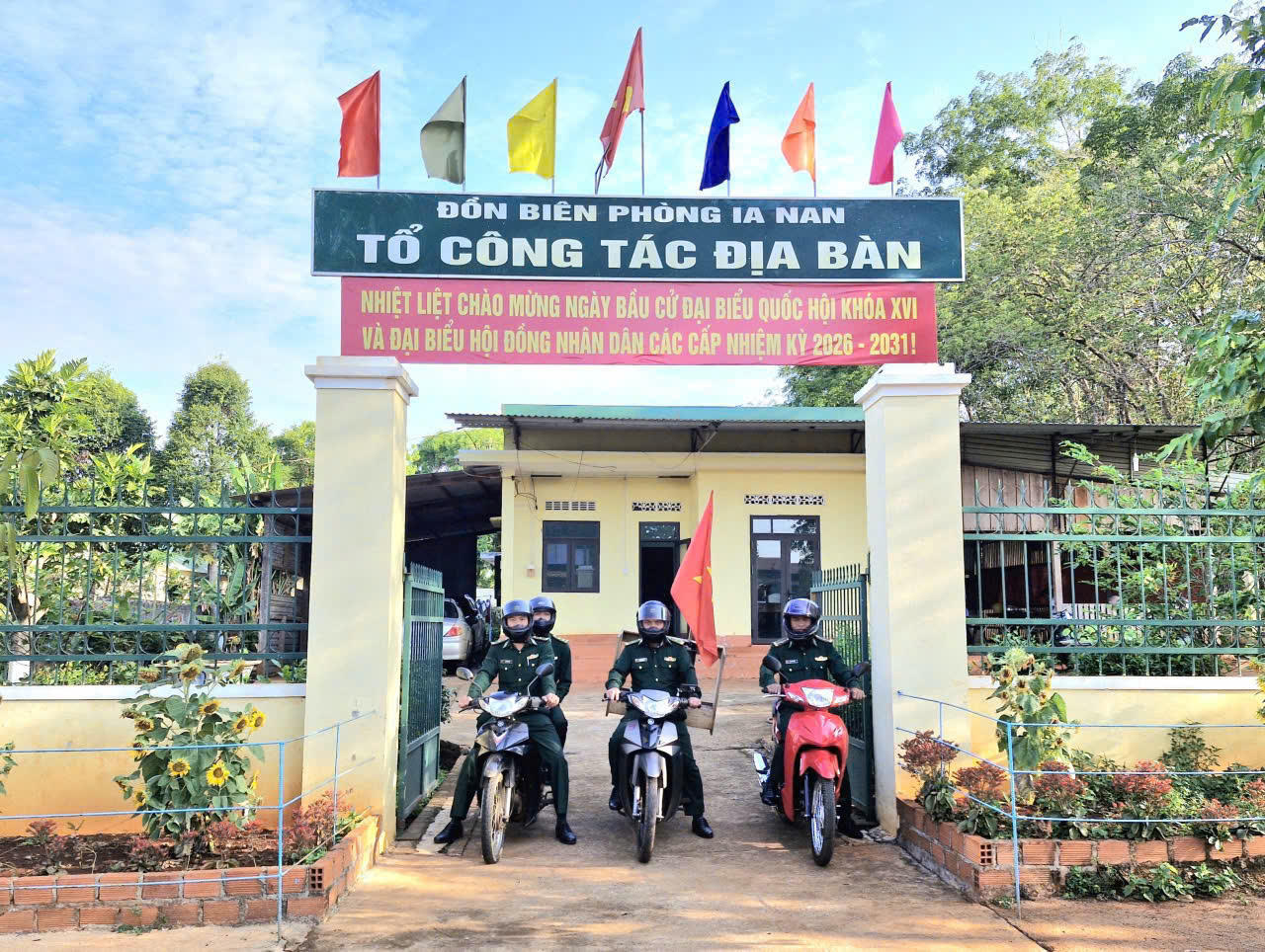 Theo bước chân lính Biên phòng Gia Lai đưa “Ngày hội non sông” đến với Nhân dân