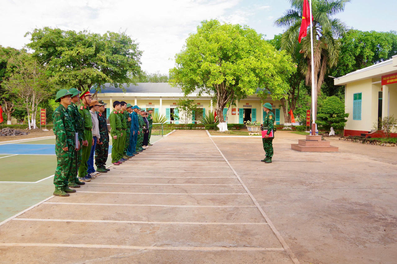 Theo bước chân lính Biên phòng Gia Lai đưa “Ngày hội non sông” đến với Nhân dân