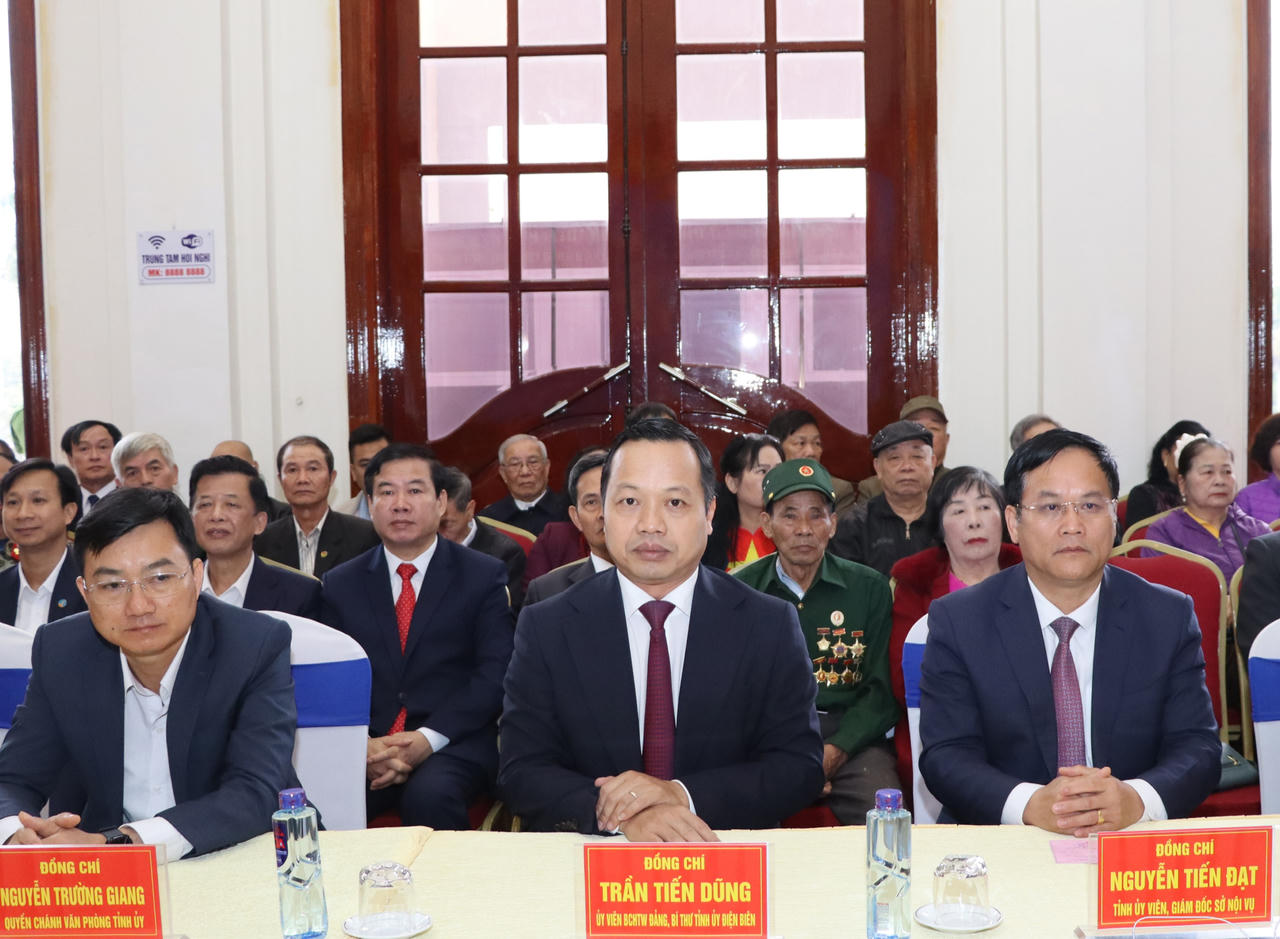 Rộn ràng ngày hội non sông tại Điện Biên