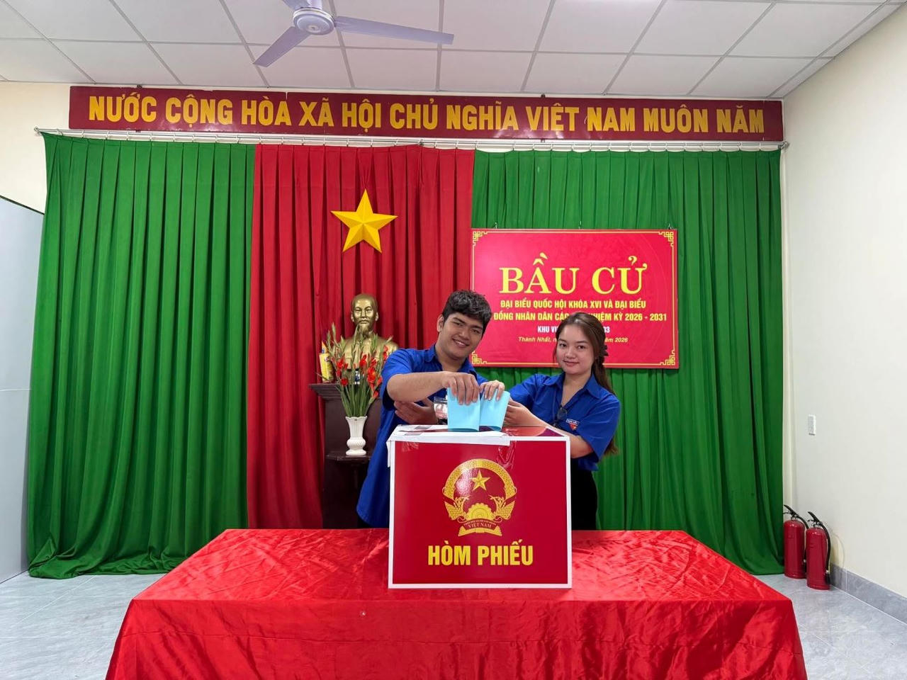 Tuổi trẻ Đắk Lắk thực hiện quyền công dân.