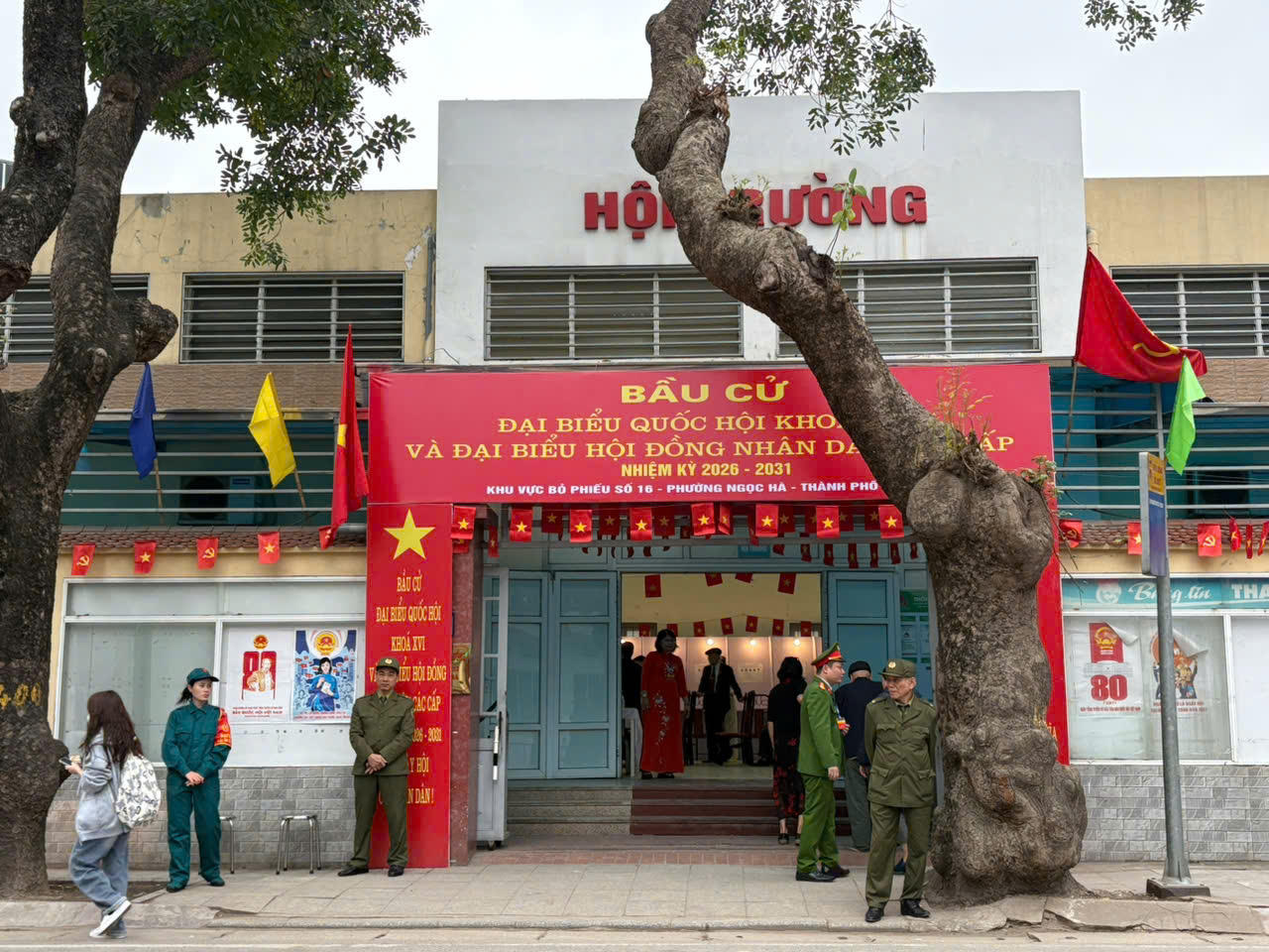 Những cử tri 'đặc biệt' trong Ngày hội non sông