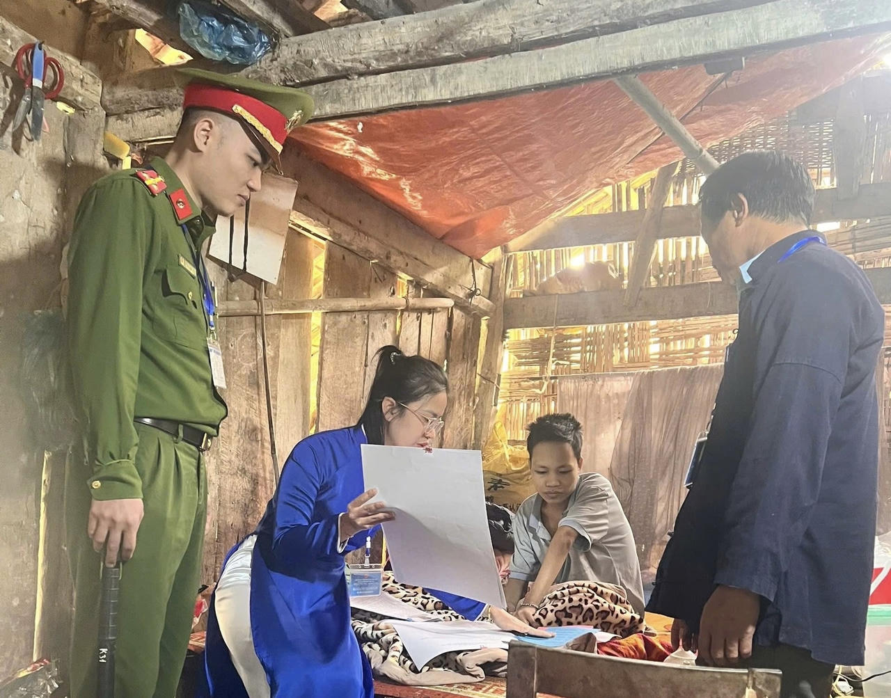 Lá phiếu của những cử tri "đặc biệt" tại Cao Bằng