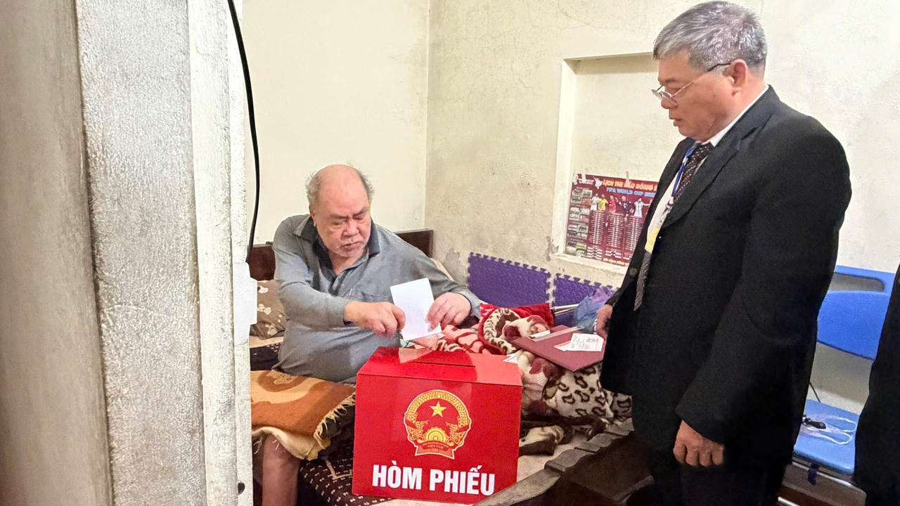 Lá phiếu của cử tri đặc biệt ở Thái Nguyên từng tham dự bầu cử Quốc hội năm 1946