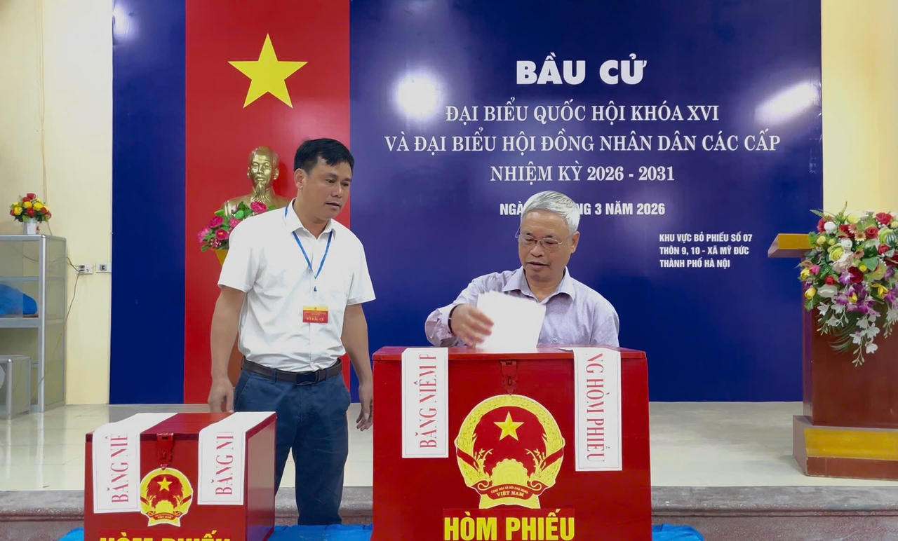 Rộn ràng ngày hội bầu cử tại hai xã Yên Bài và Mỹ Đức, TP Hà Nội