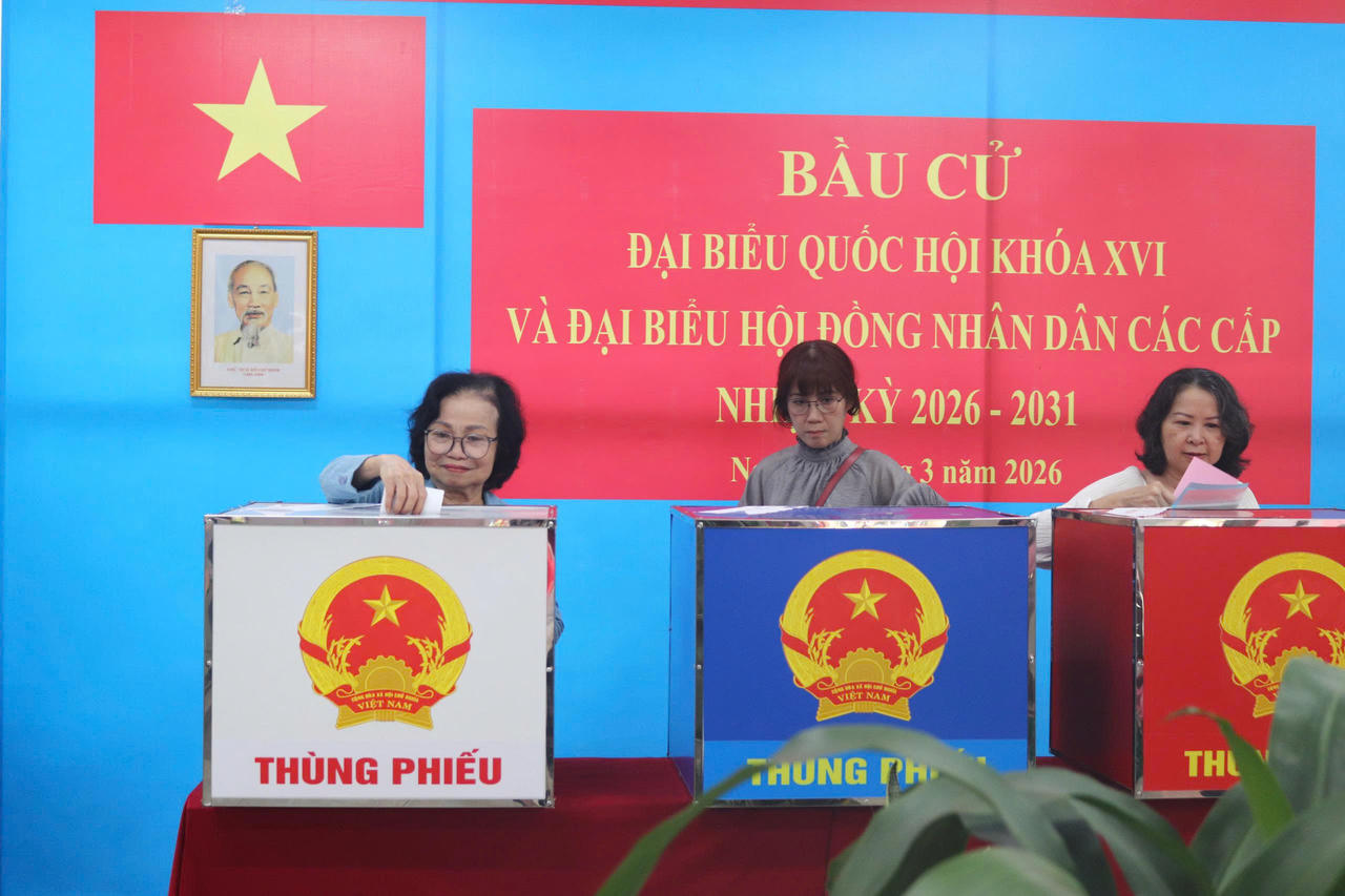 TP HCM đạt gần 100% cử tri đi bầu